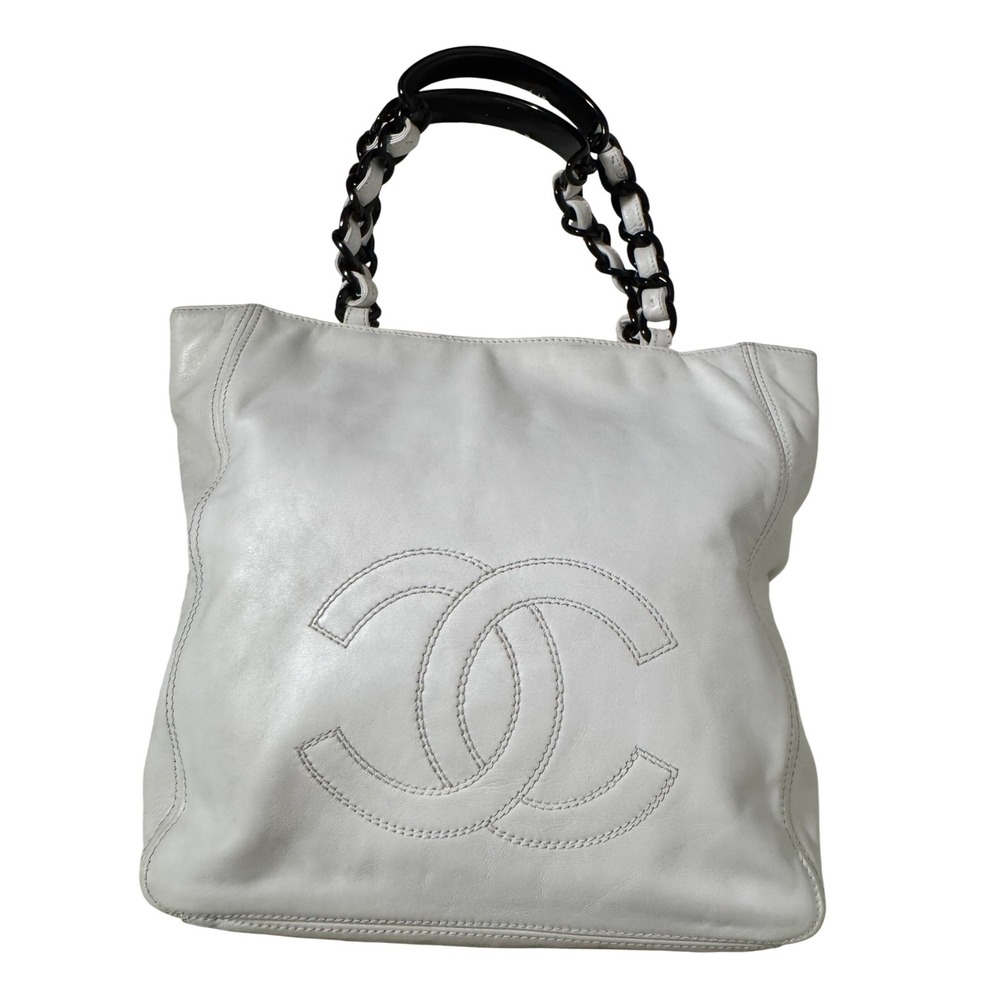 Chanel White Leather CC Logo Tote Bag Black Resin Chain‎ Handles 5293505 #832